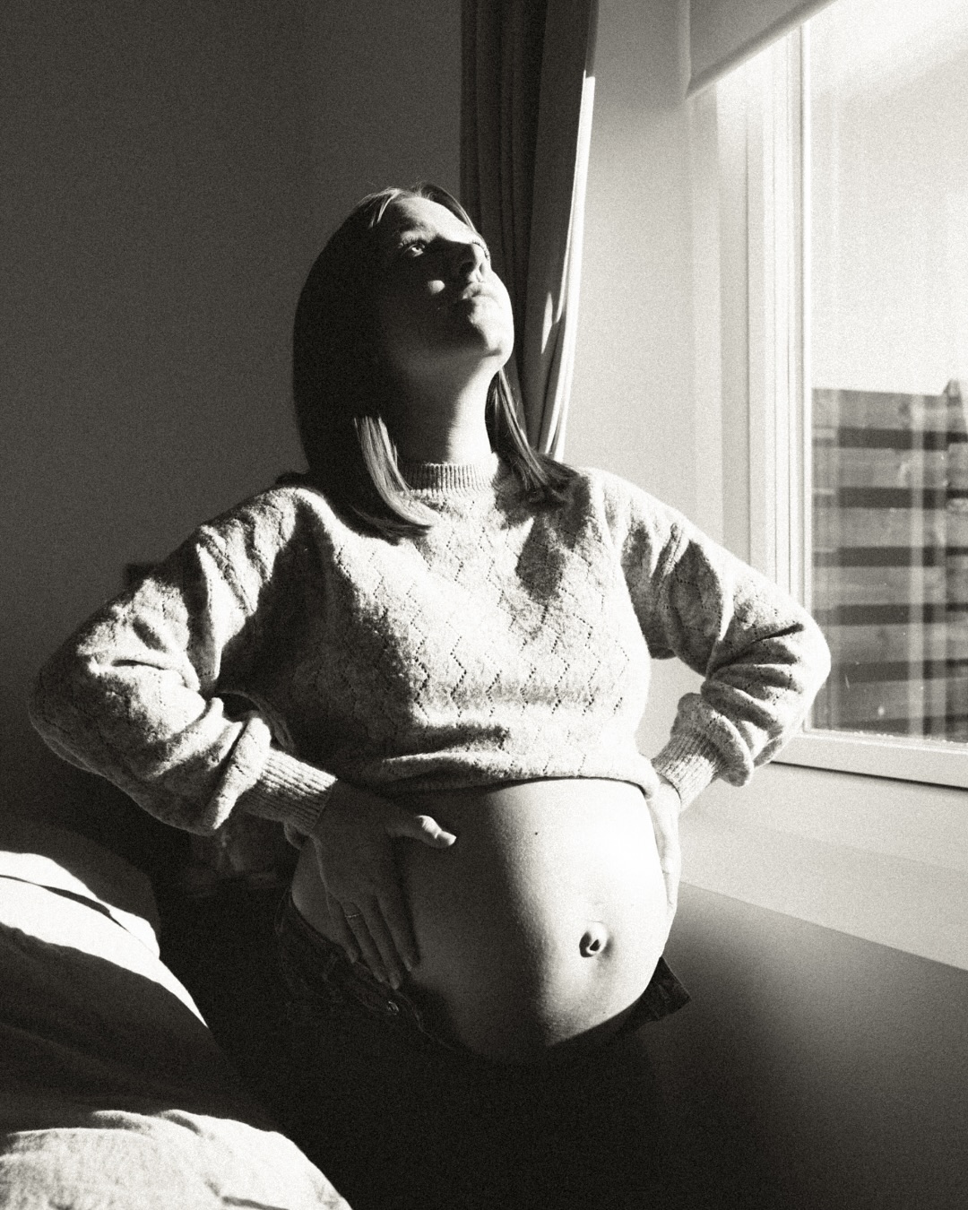 Det der er tilbage, når man slipper alt andet ♥️

#ciliebaggerphotography #gravid #homesession #pregnantandperfect #analogvibes #pregnacy