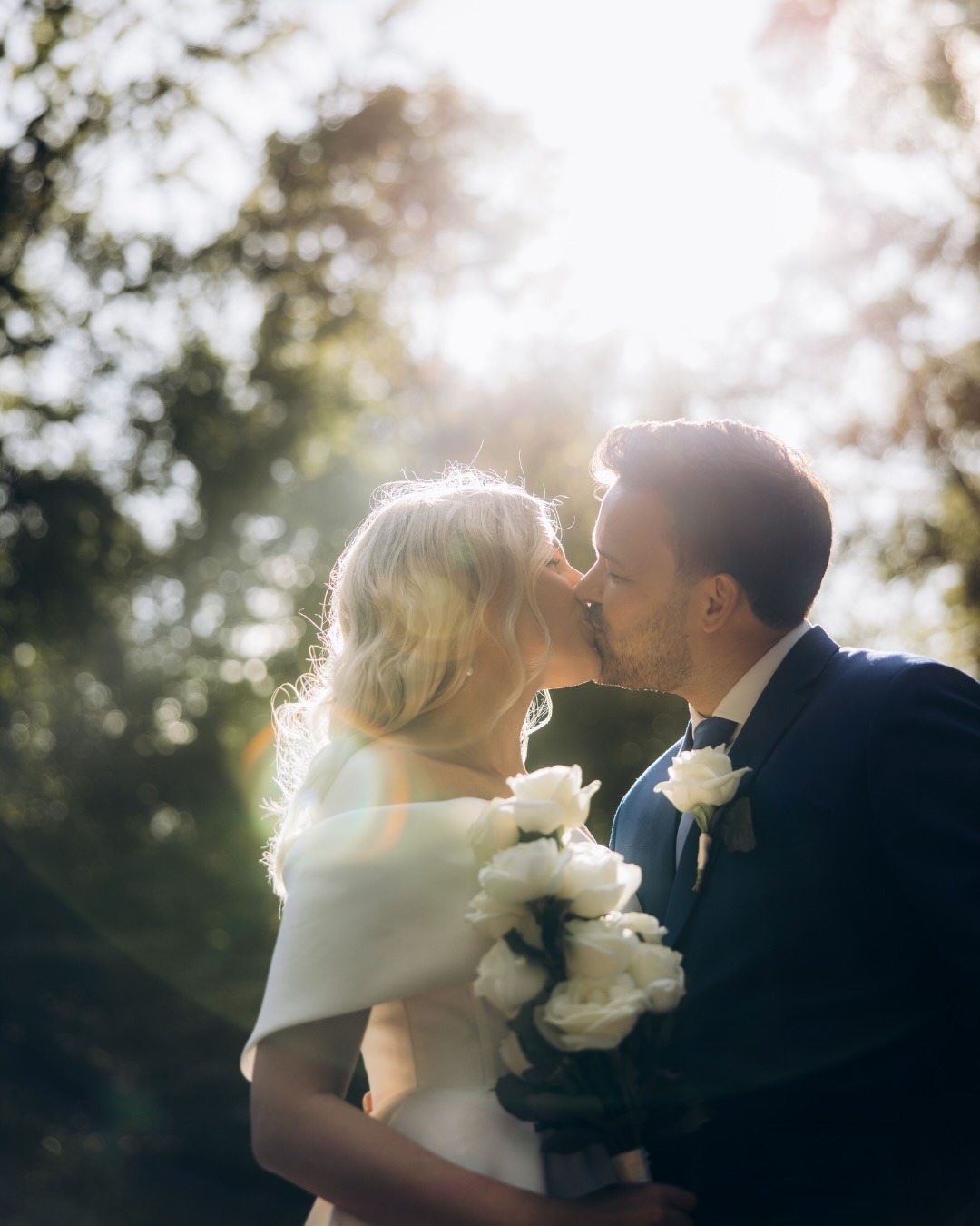 🤍 Små øjeblikke. Fra en stor dag 🤍

#bryllupsfotograf #weddingmemories #weddingphotography #weddingphotographer #bryllupsfotograf